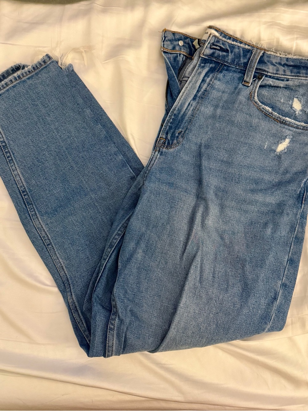 Abercrombie The Skinny High Rise Curve Love Denim Jeans